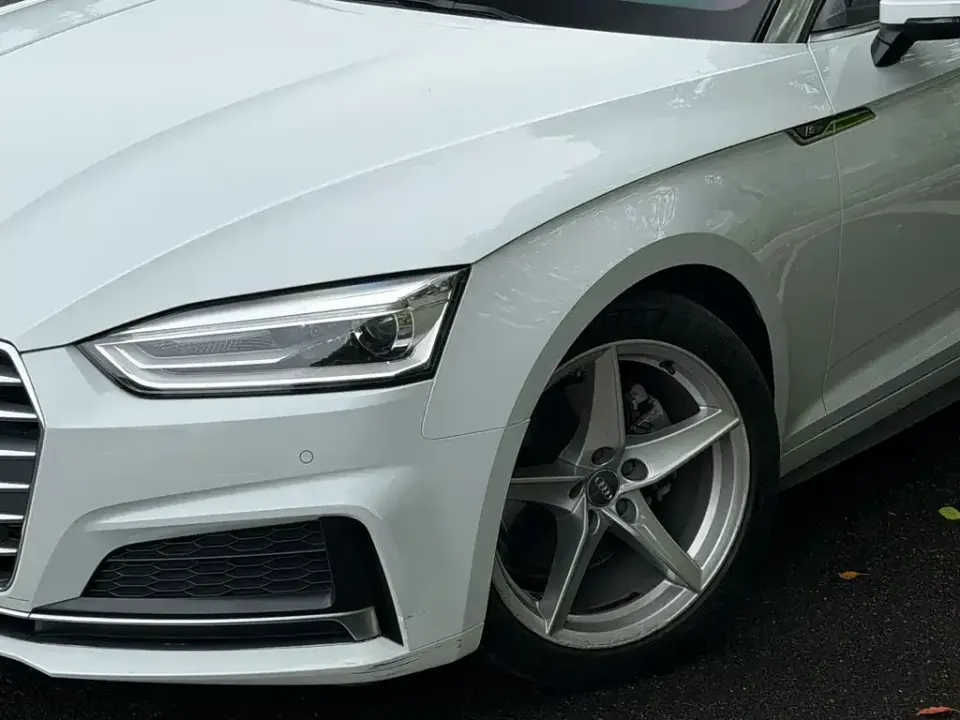 Audi A5 (Import)