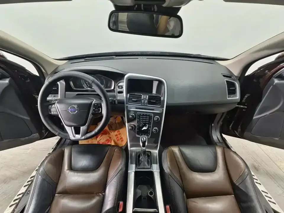 Volvo XC60 (Import)