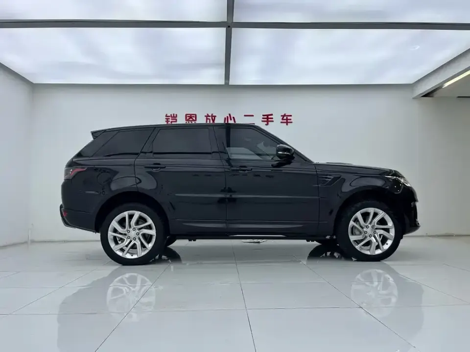 Land Rover Sport