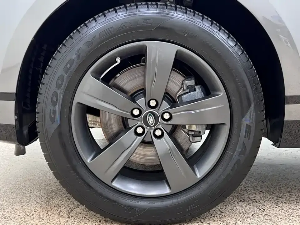 Land Rover Velar