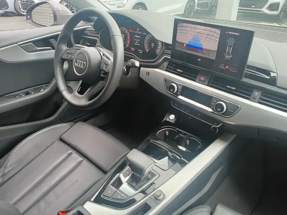 Audi A5 (Import)