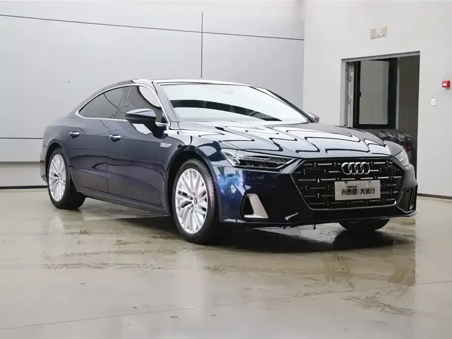 Audi A7L