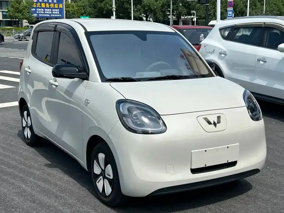 Wuling MINIEV