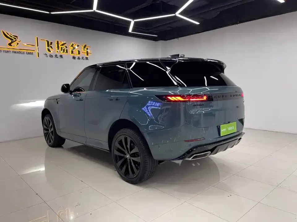 Land Rover Sport