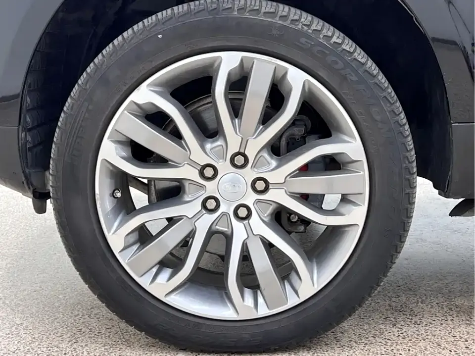 Land Rover Sport