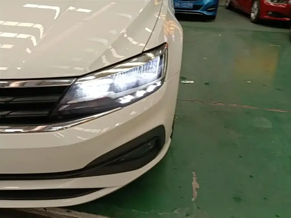 Volkswagen Lamando