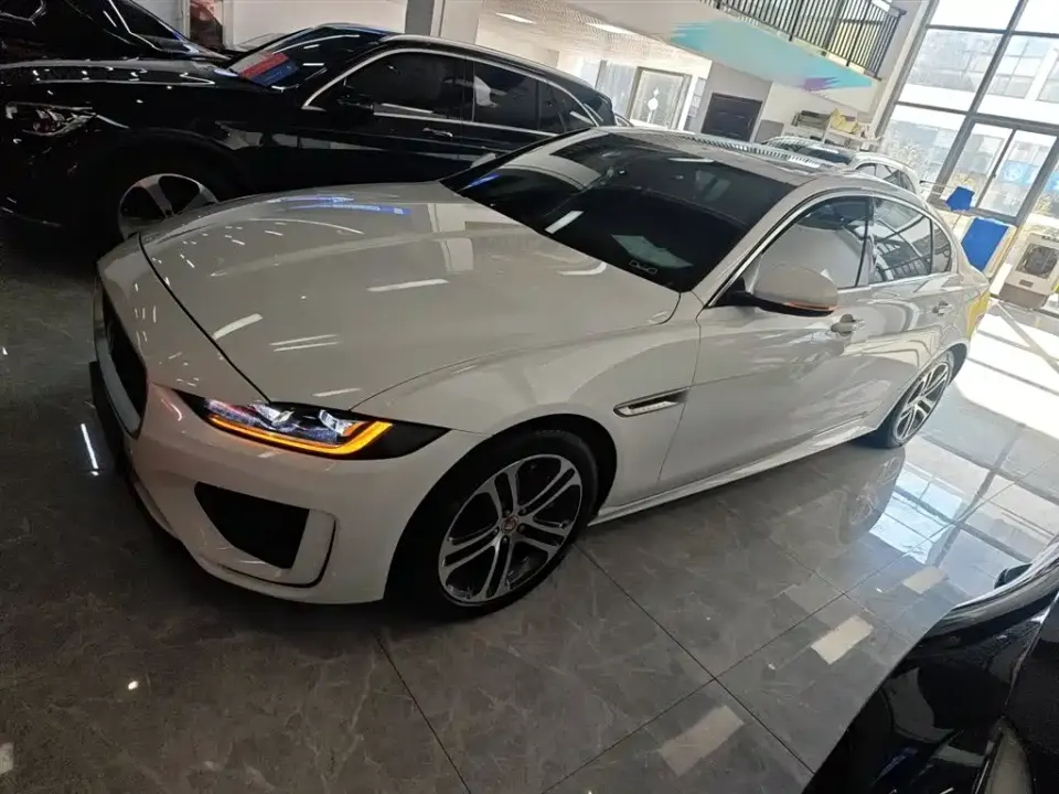 Jaguar XEL