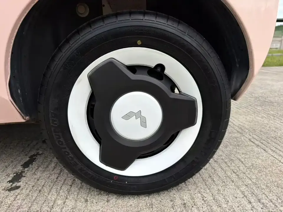 Wuling MINIEV