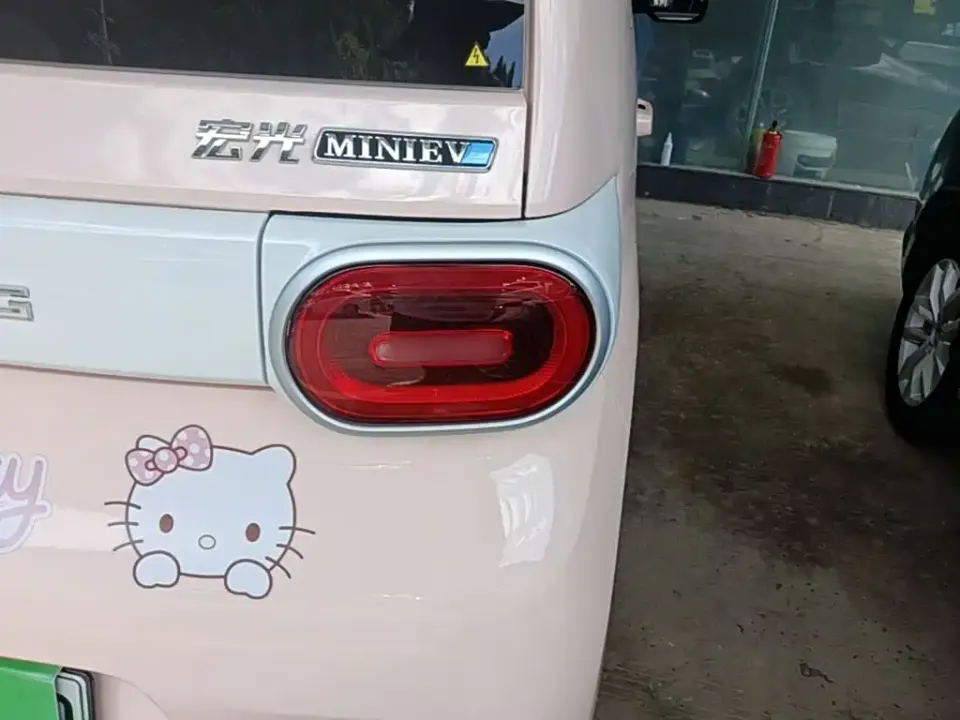 Wuling MINIEV