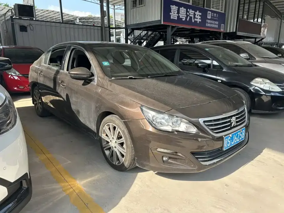 Peugeot 408