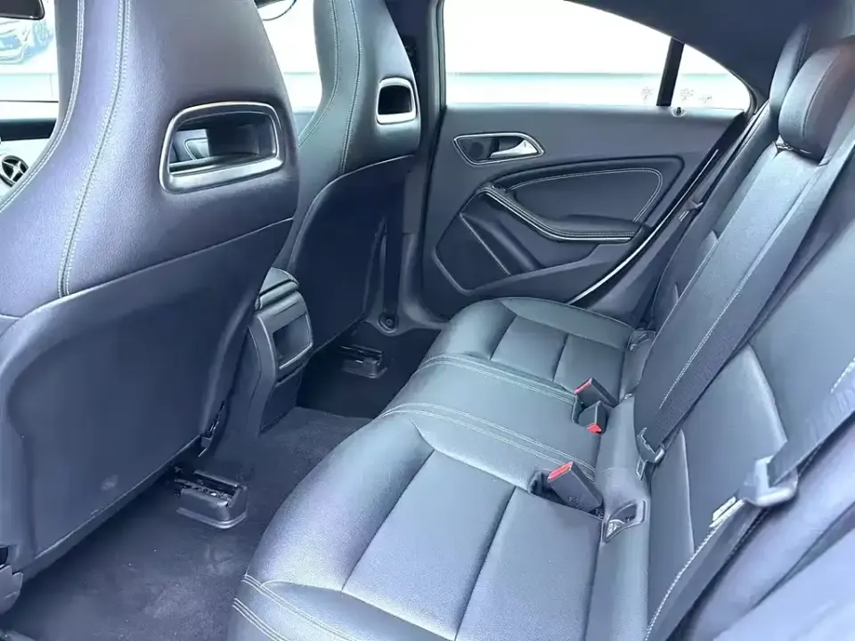 Mercedes-Benz CLA (Import)
