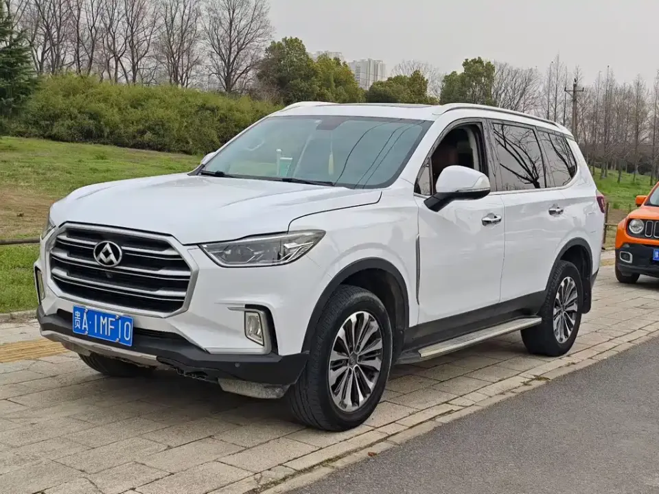Maxus D90