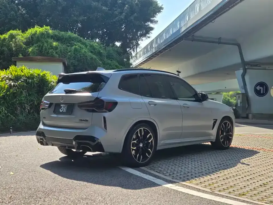 BMW X3 M40i
