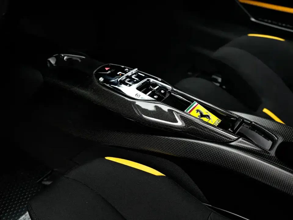Ferrari SF90
