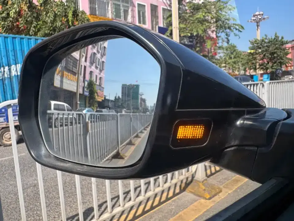 WEY Wey VV6