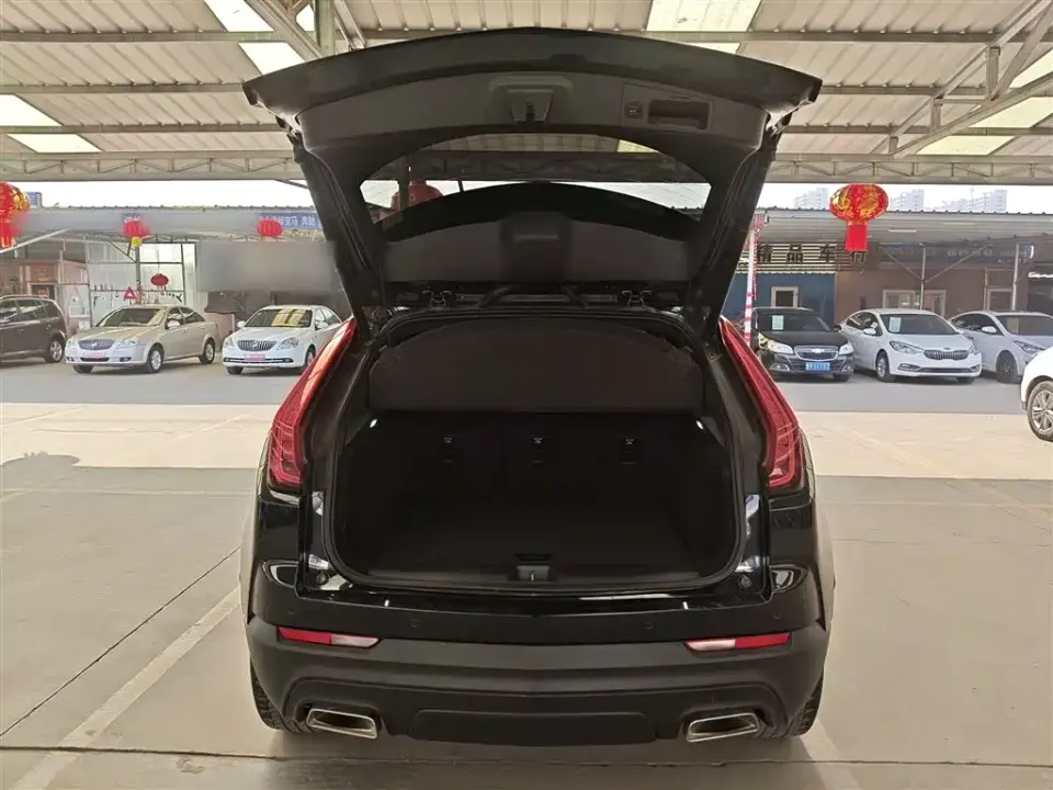 Cadillac XT4