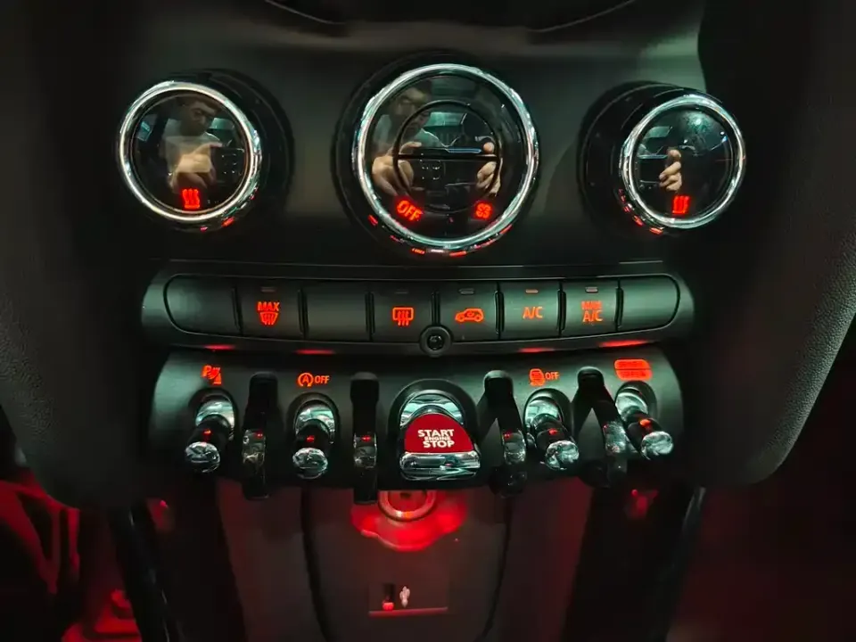 MINI Mini