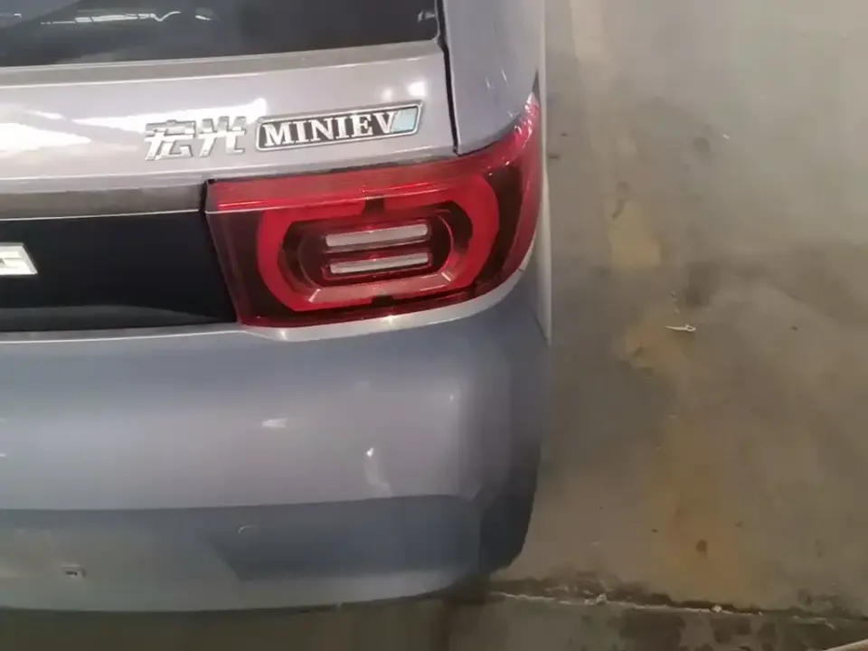 Wuling MINIEV