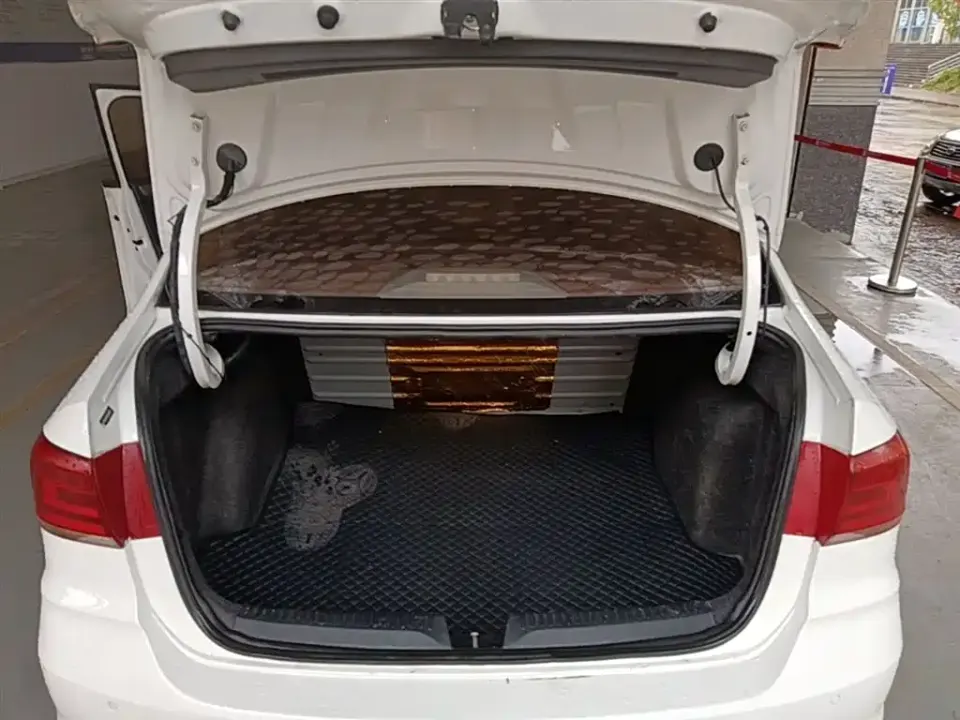 Volkswagen Santana