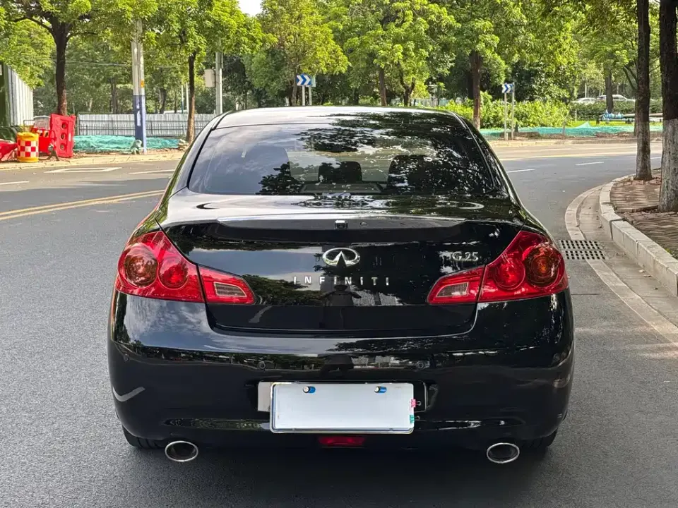 Infiniti G