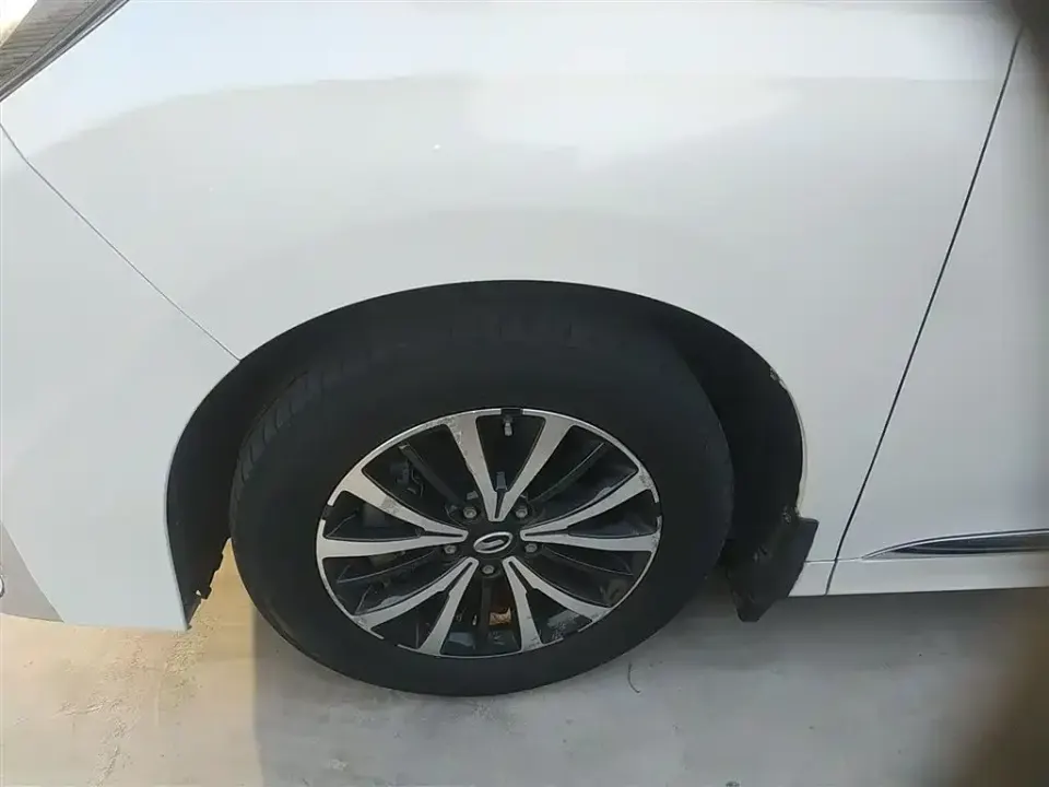 GAC Trumpchi M8
