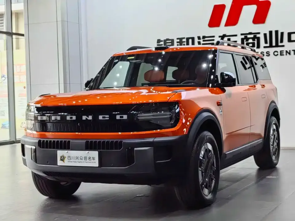 Ford Bronco Basecamp