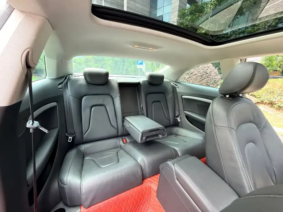Audi A5 (Import)