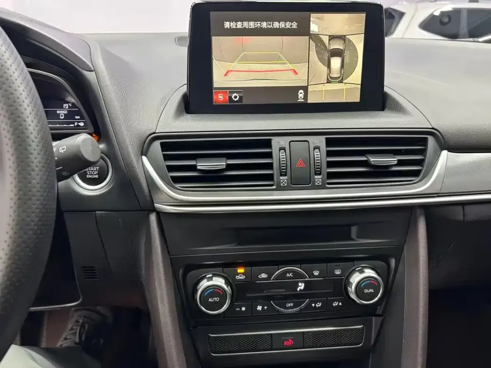 Mazda CX-4