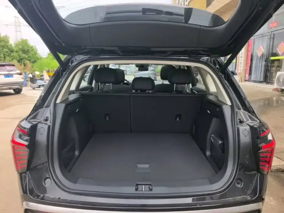 Hongqi Hongqi HS3 PHEV