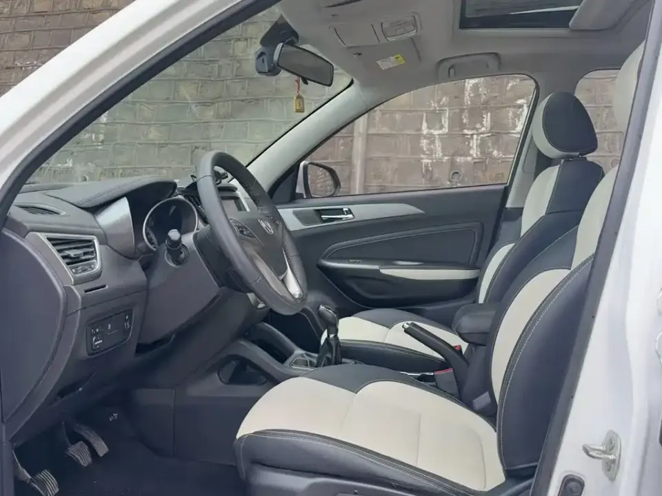 Changan CS35