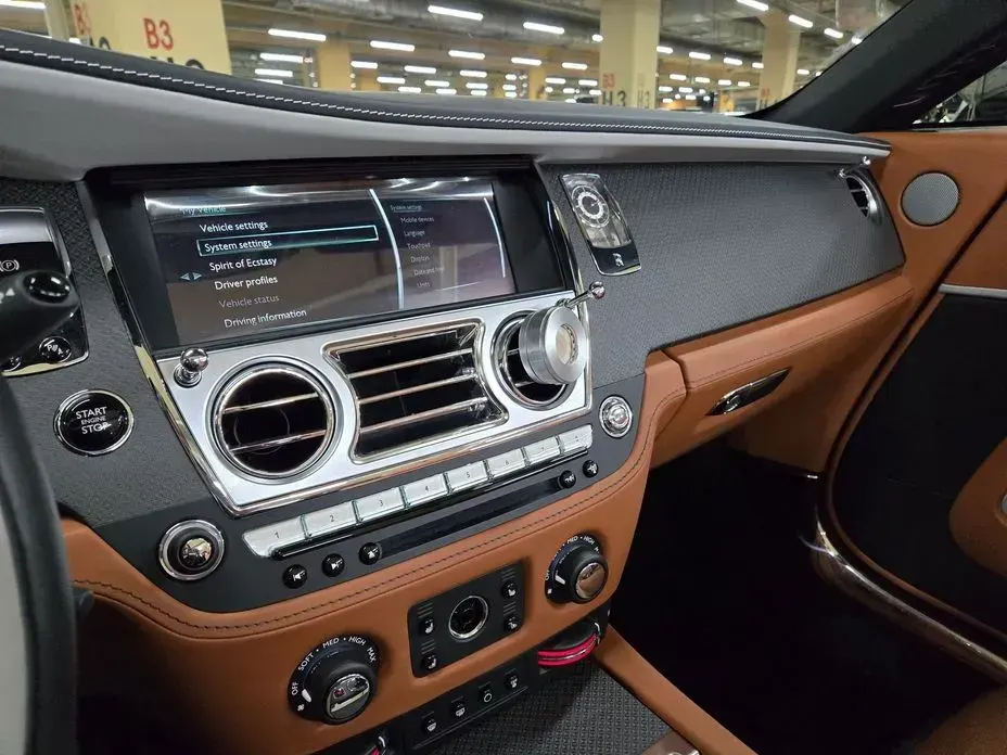 Rolls-Royce Dawn