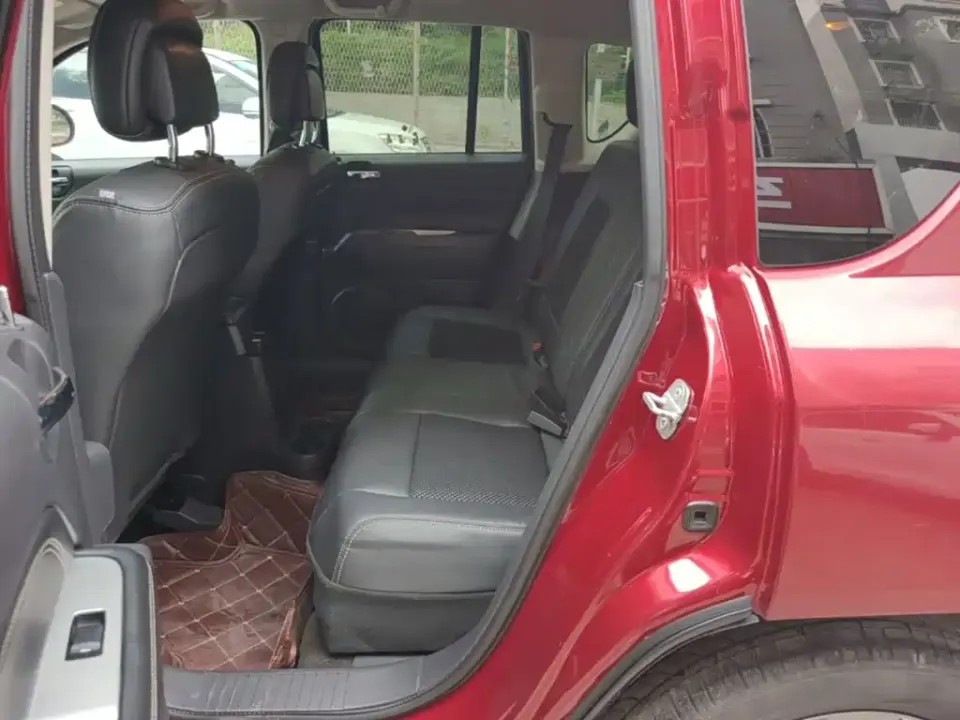 Jeep Compass (Import)