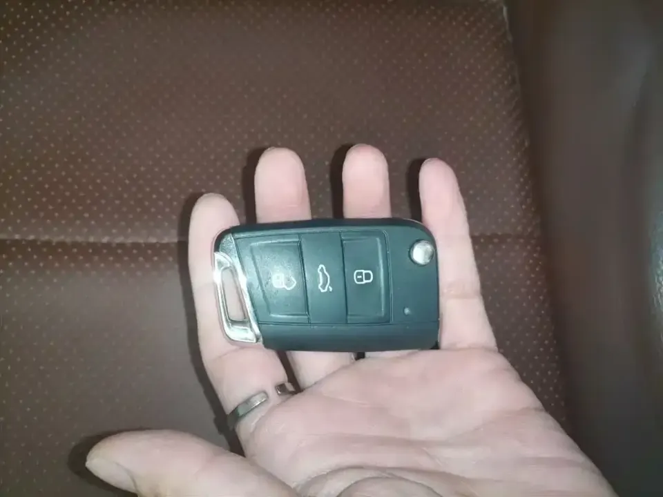 Volkswagen Tharu