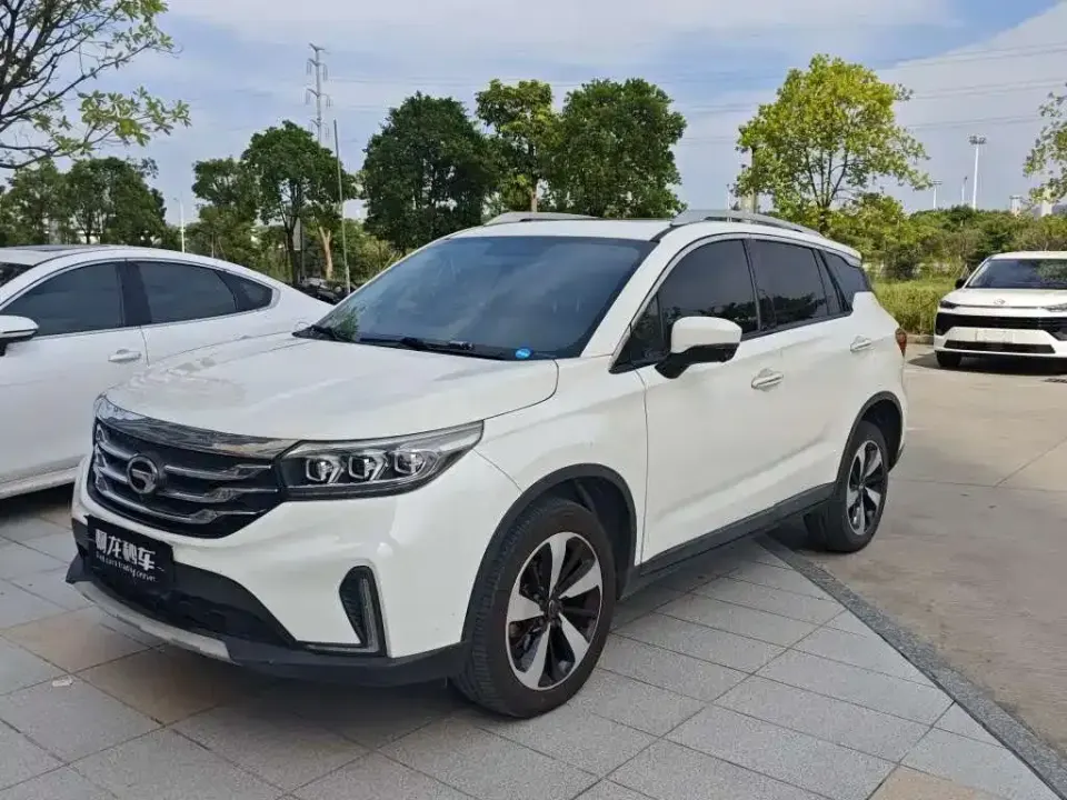 GAC Trumpchi GS4