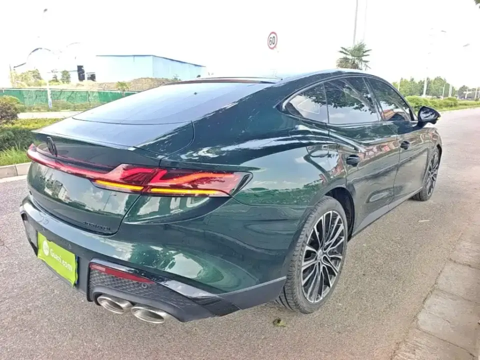 MG MG7