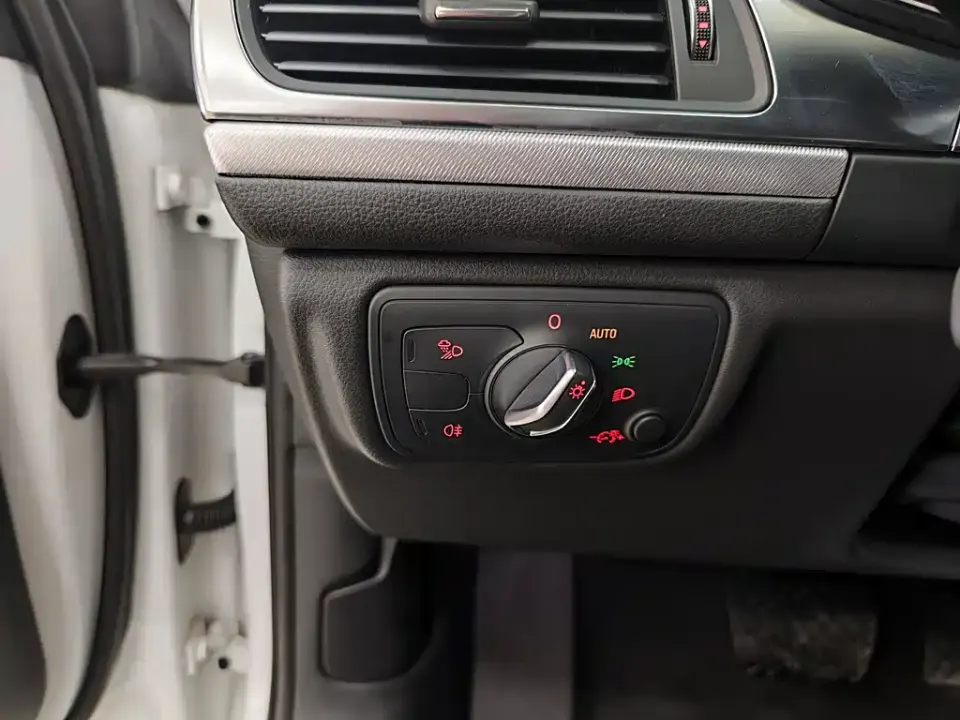 Audi A6 (Import)