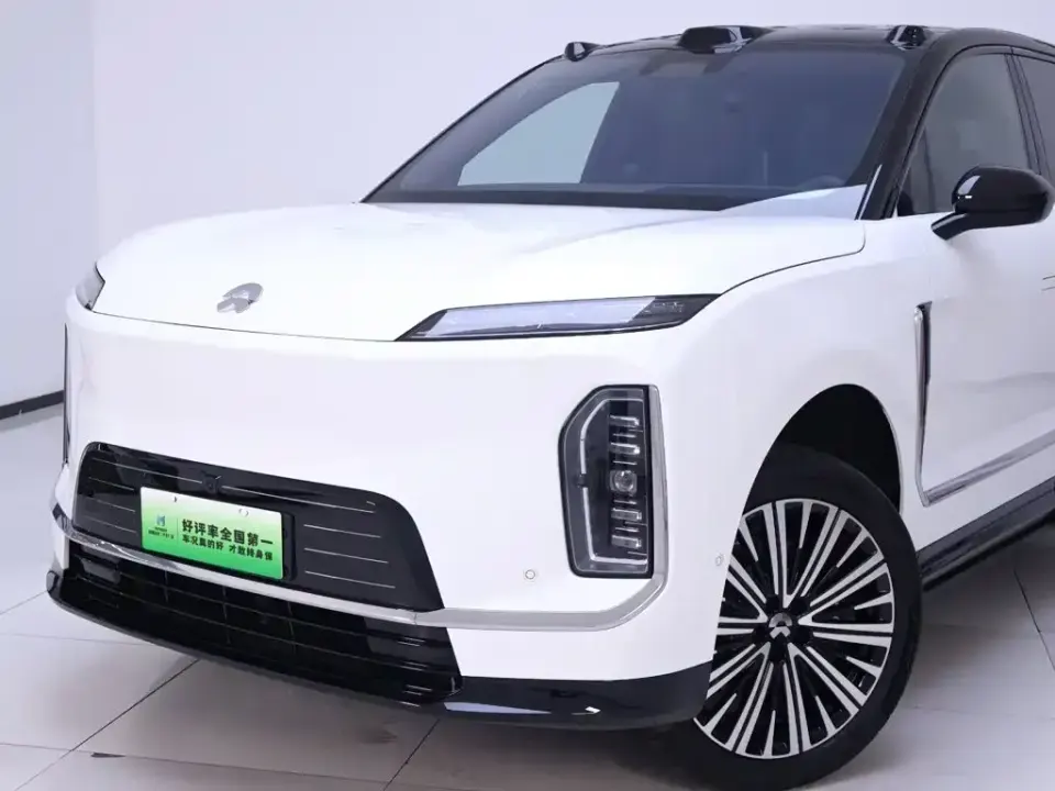 Nio ES9