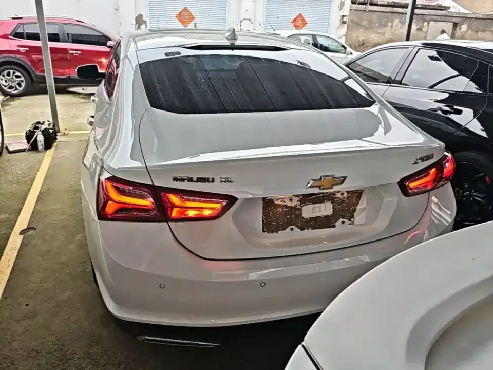 Chevrolet Malibu XL