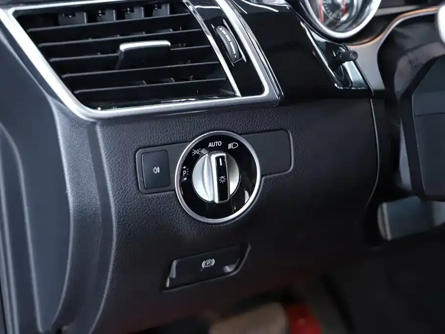 Mercedes-Benz GLE (Import)