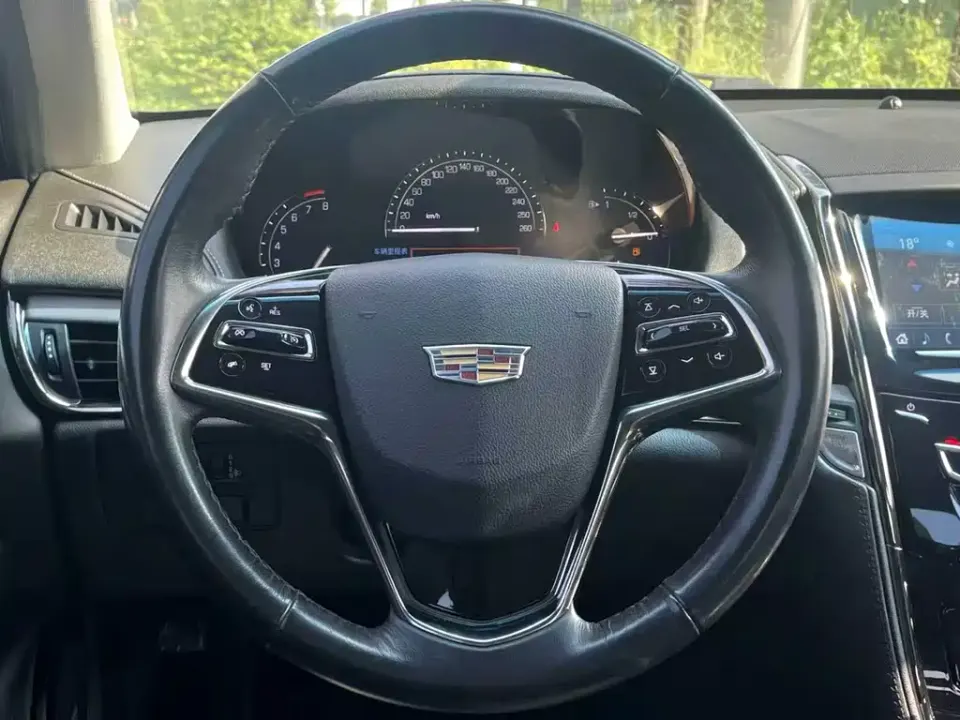 Cadillac ATS-L