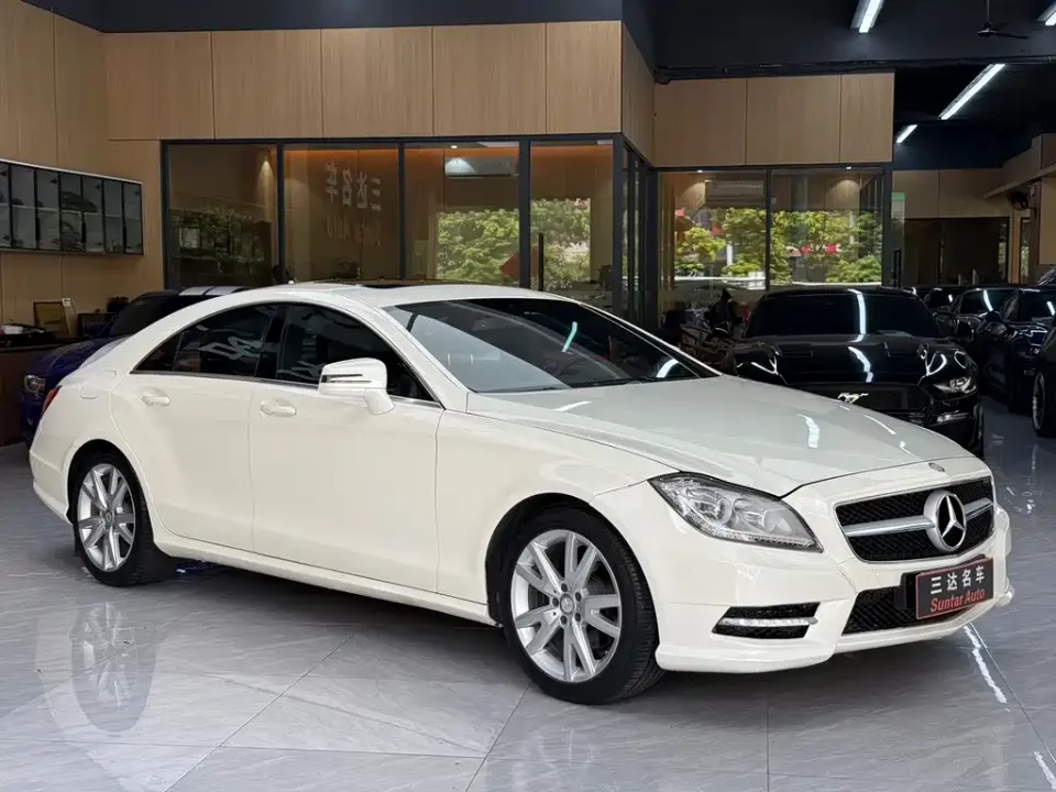 Mercedes-Benz CLS