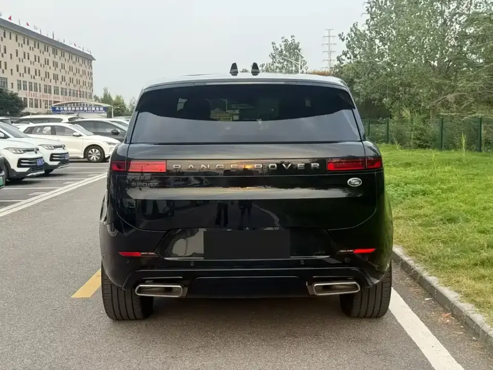 Land Rover Sport