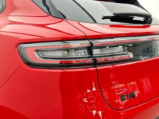 AITO AITO M5