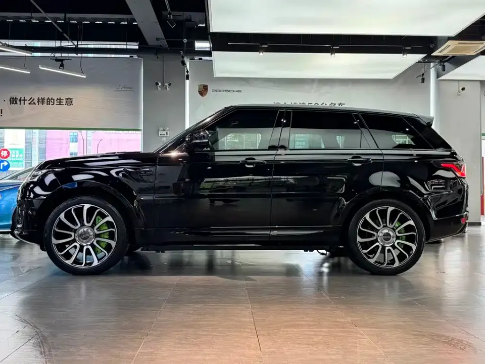 Land Rover Sport