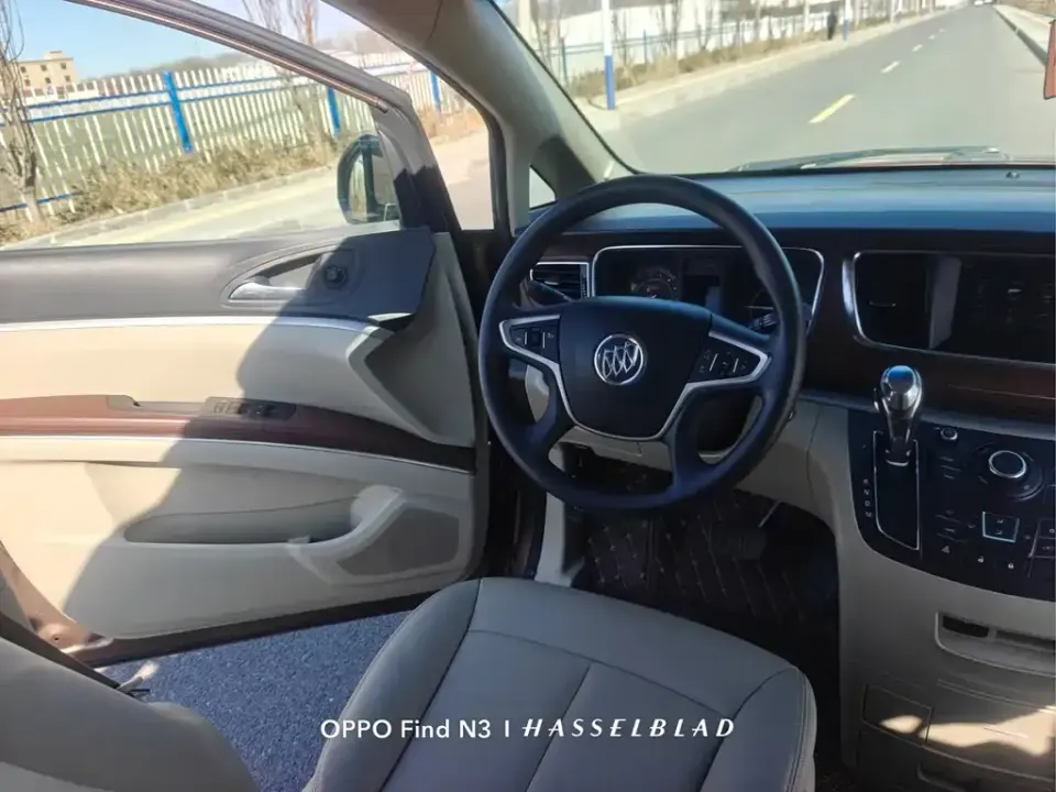 Buick GL8
