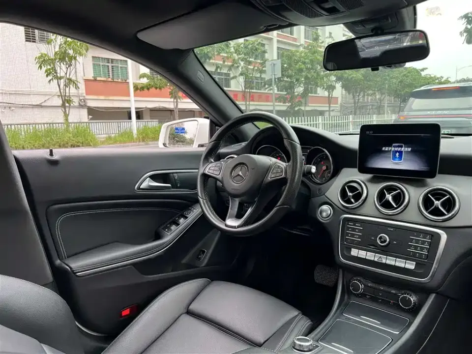 Mercedes-Benz CLA (Import)