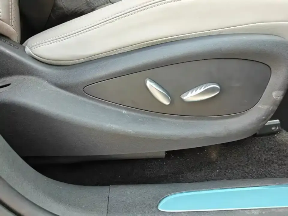 BYD Sealion 06