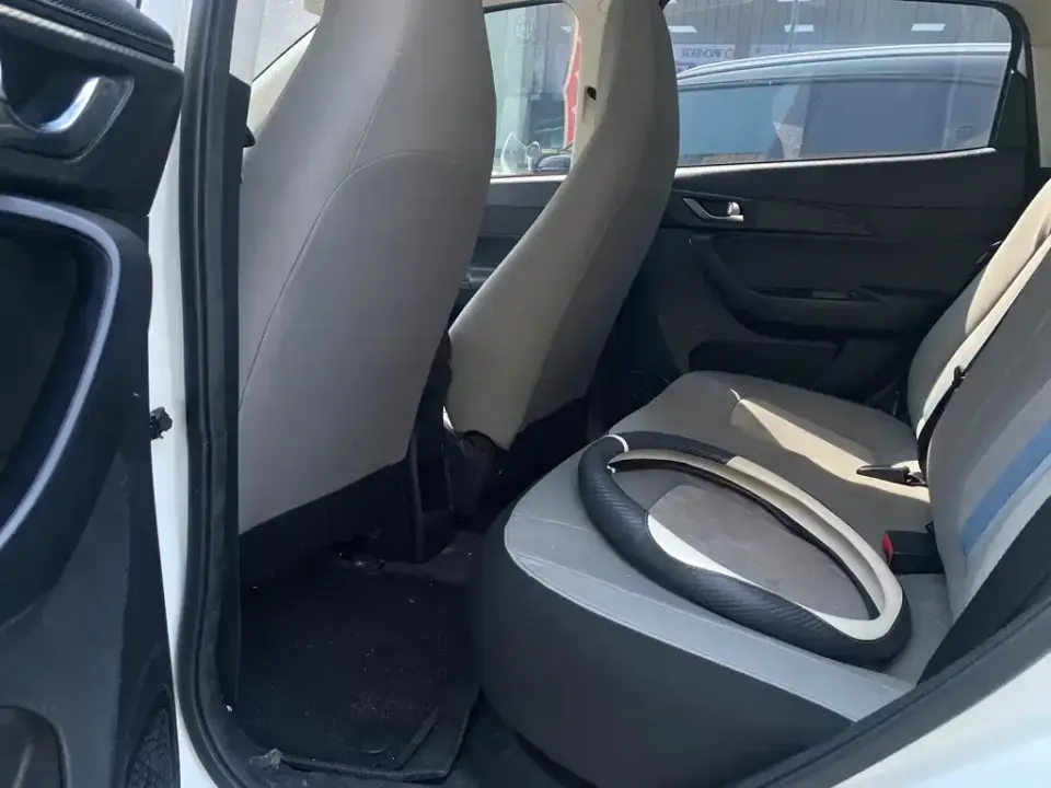 Changan Benben E-Star