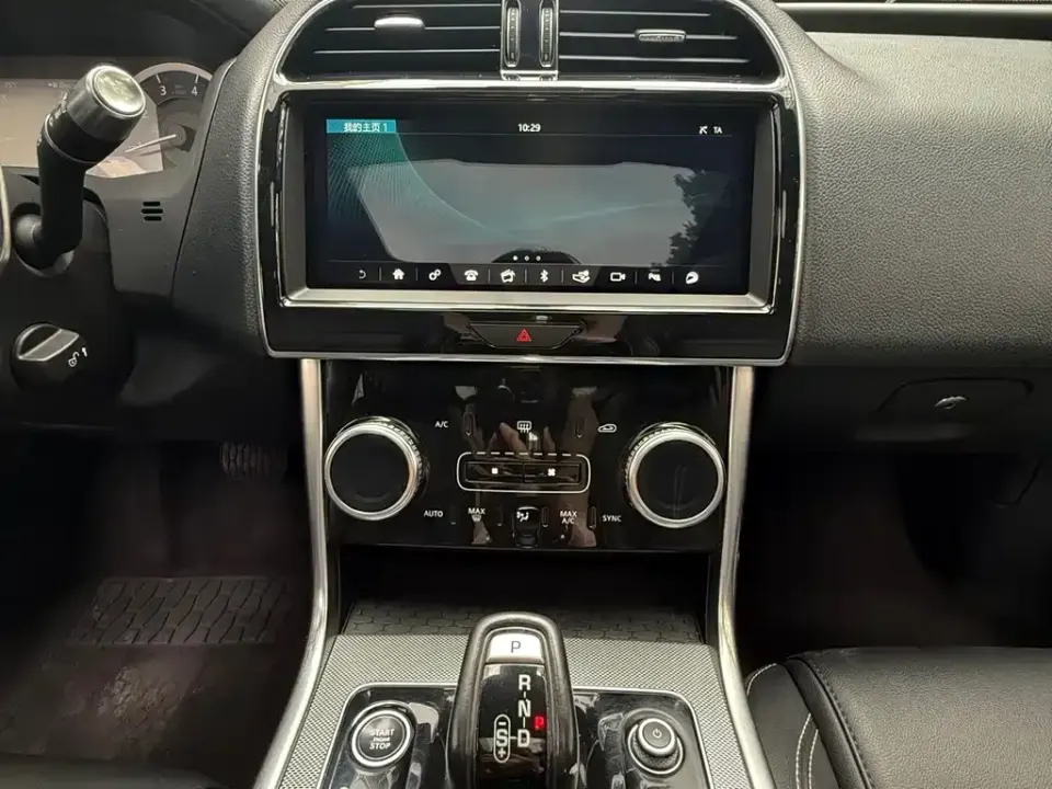 Jaguar XEL
