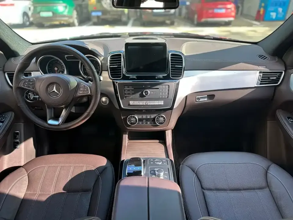 Mercedes-Benz GLS